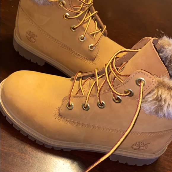 ladies timberland boots size 7